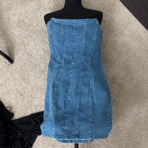 Haute Monde Blue Strapless Dress